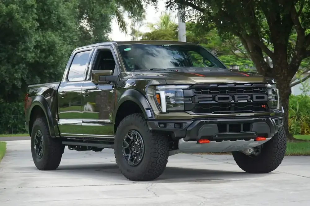 2025 Ford F-150 Raptor R